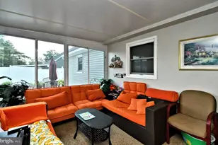 580 Carlisle Dr, Morrisville, PA 19067 - Photo 48