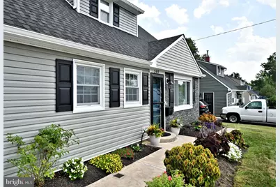 580 Carlisle Drive, Morrisville, PA 19067 - Photo 4