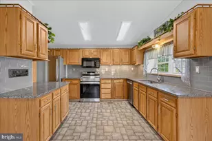 9 Azalea Ct, New Hope, PA 18938 - Photo 6