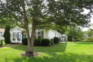 485 Goldenrod Crossing W, New Hope, PA 18938 - Photo 2