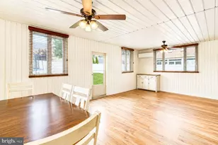 519 S Queen Anne Dr, Fairless Hills, PA 19030 - Photo 40