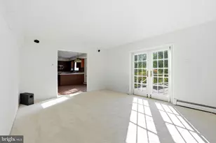 24 Sunnybrook Dr, Doylestown, PA 18901 - Photo 66