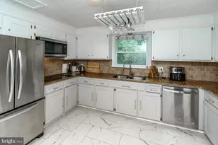 3659 Greenwood Terrace, Chalfont, PA 18914 - Photo 14