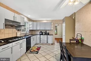 729 St Davids Ave, Warminster, PA 18974 - Photo 10