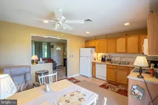 320 Hulme Ave, Langhorne, PA 19047 - Photo 8