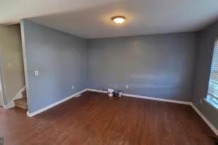 131 Sunnyside Ln, Perkasie, PA 18944 - Photo 2
