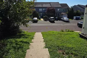 131 Sunnyside Ln, Perkasie, PA 18944 - Photo 4