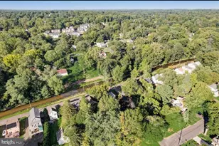 46 N Edgewater Ave, Yardley, PA 19067 - Photo 24