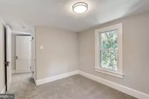 46 N Edgewater Ave, Yardley, PA 19067 - Photo 12