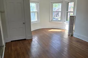 54 W State St, Doylestown, PA 18901 - Photo 8