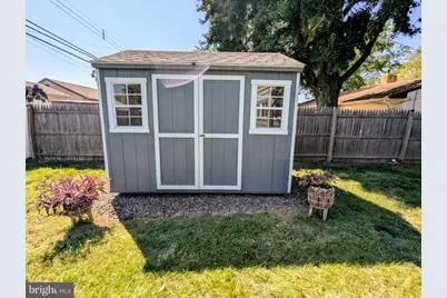 30 Forest Lane, Levittown, PA 19055 - Photo 10