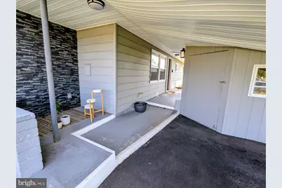 30 Forest Lane, Levittown, PA 19055 - Photo 2