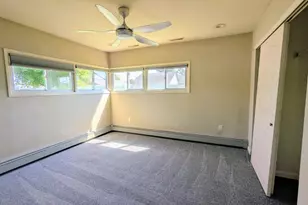 30 Forest Ln, Levittown, PA 19055 - Photo 20
