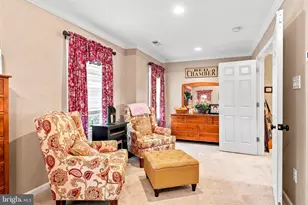 27 Peachtree Ln, Levittown, PA 19054 - Photo 44
