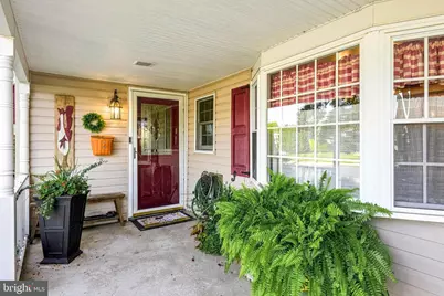 27 Peachtree Lane, Levittown, PA 19054 - Photo 4
