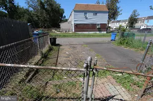 5623 Mitchell Rd, Levittown, PA 19057 - Photo 20