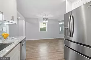 466 Hazel Ave, Feasterville-Trevose, PA 19053 - Photo 8