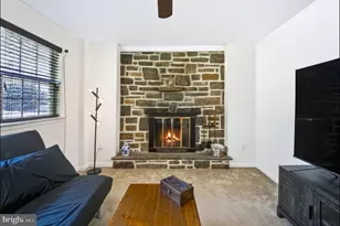 2201 Shetland Dr, Warrington, PA 18976 - Photo 14