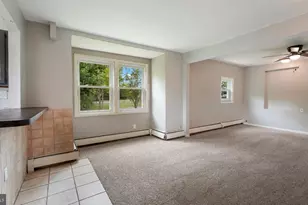 2346 Evergreen Ave, Warrington, PA 18976 - Photo 6