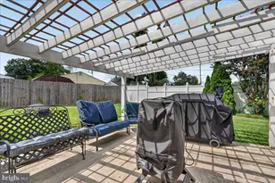 23 Disk Ln, Levittown, PA 19055 - Photo 22