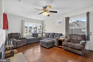 23 Disk Ln, Levittown, PA 19055 - Photo 8