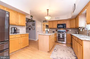 1233 Cobblestone Dr, Quakertown, PA 18951 - Photo 12