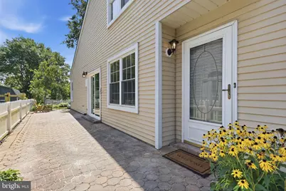 285 Woods Edge Place, Langhorne, PA 19047 - Photo 6