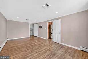 45 Schoolhouse Ln, Levittown, PA 19055 - Photo 12