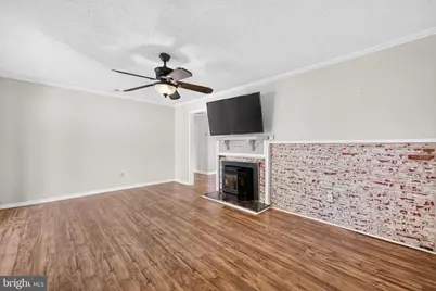 45 Schoolhouse Lane, Levittown, PA 19055 - Photo 6