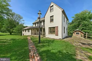 90 Turkey Ln, Furlong, PA 18925 - Photo 2