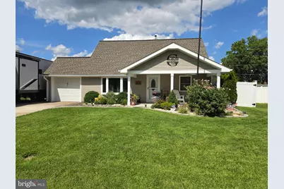 61 Begonia Lane, Levittown, PA 19054 - Photo 1