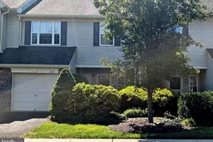225 Deerfield Ct, New Hope, PA 18938 - Photo 1