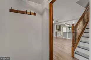 18 Tinder Rd, Levittown, PA 19056 - Photo 4