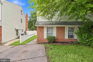 89 Braithwaite Ln, Quakertown, PA 18951 - Photo 2