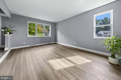 620 Sweetwater Drive, Feasterville-Trevose, PA 19053 - Photo 16
