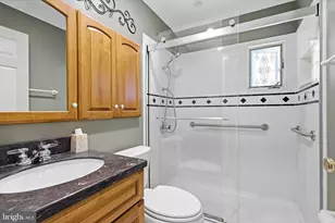 2 Timothy Ln, Levittown, PA 19054 - Photo 22