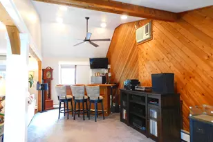 105 Queen Lily Rd, Levittown, PA 19057 - Photo 4