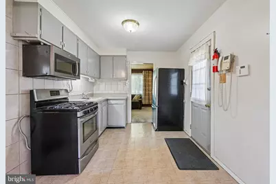 1027 Hilary Avenue, Croydon, PA 19021 - Photo 8