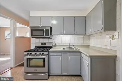 1027 Hilary Avenue, Croydon, PA 19021 - Photo 6