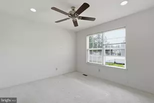 2 Pickering Bend, Langhorne, PA 19047 - Photo 28