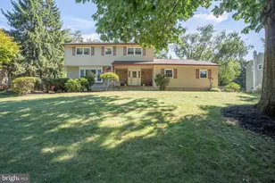 985 Garey Dr, Yardley, PA 19067 - Photo 2