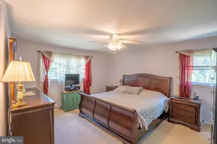 985 Garey Dr, Yardley, PA 19067 - Photo 44