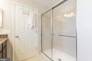 29137 Hickory Ln, Langhorne, PA 19047 - Photo 6