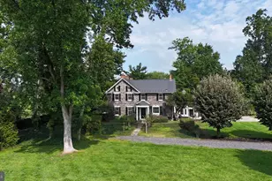 4273 Durham Rd, Kintnersville, PA 18930 - Photo 2