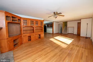 921 W Bristol Rd, Warminster, PA 18974 - Photo 24