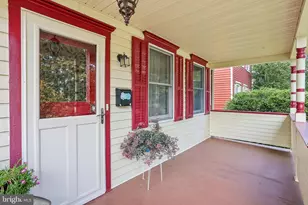 531 Crown St, Morrisville, PA 19067 - Photo 4