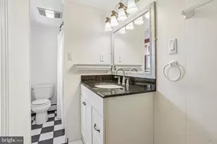 531 Crown St, Morrisville, PA 19067 - Photo 32