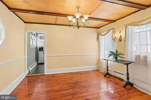 531 Crown St, Morrisville, PA 19067 - Photo 16