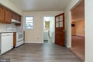 123 Mill St, Bristol, PA 19007 - Photo 6