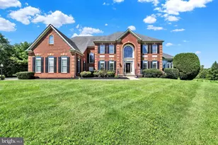 152 Parsons Ln, Newtown, PA 18940 - Photo 4